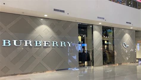 burberry dubai mall prices|burberry price.